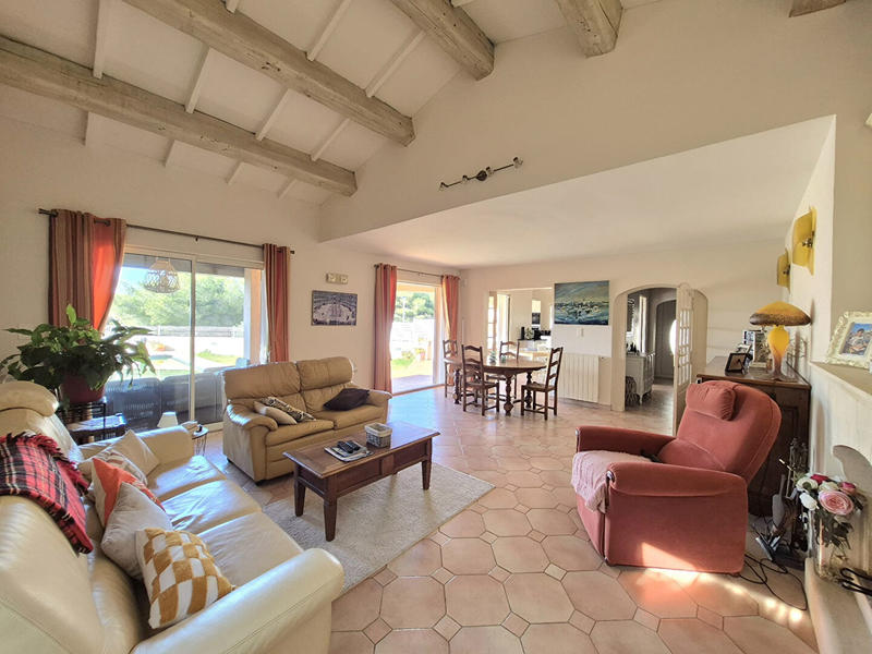 Maison - 145 m² - 5 pièces