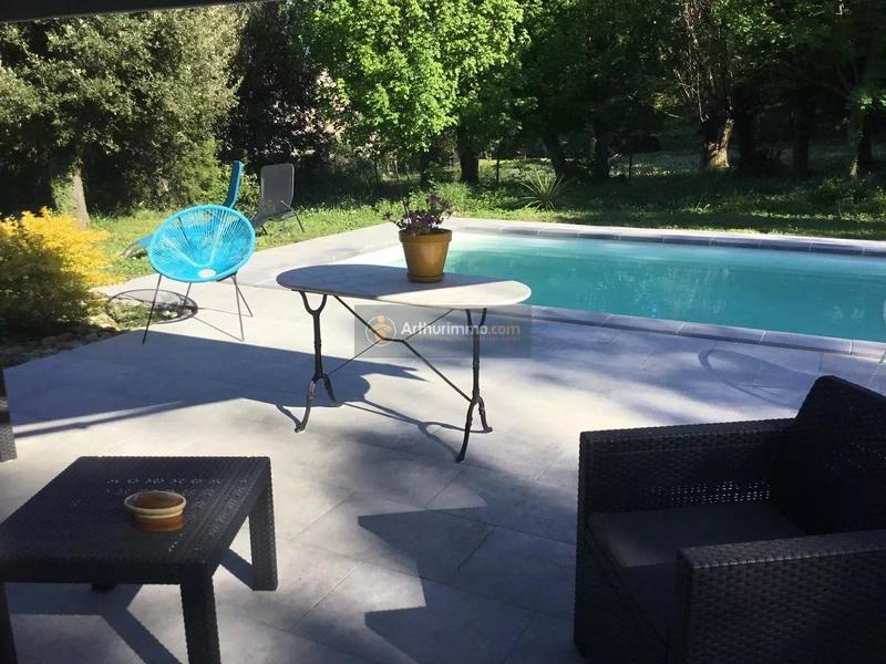 Maison - 142 m² - 5 pièces