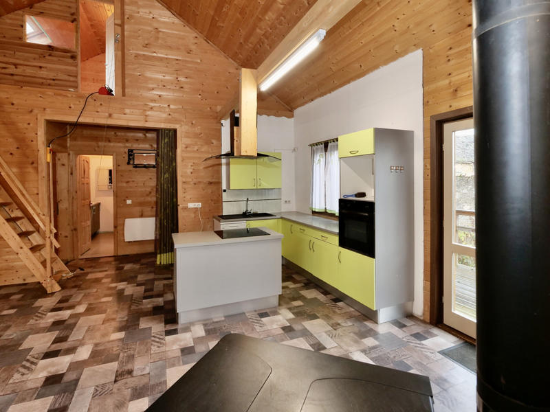 Maison - 80 m² - 5 pièces