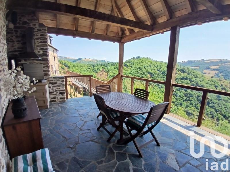 Maison de village - 200 m² - 6 pièces