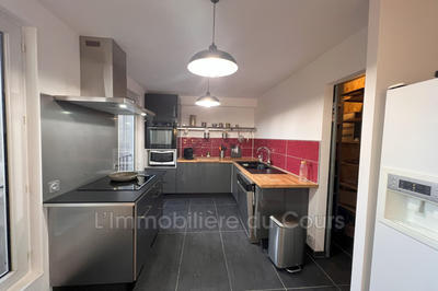 Appartement - 125 m² - 4 pièces