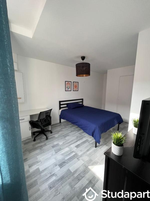 Chambre - 12 m² - 1 pièce