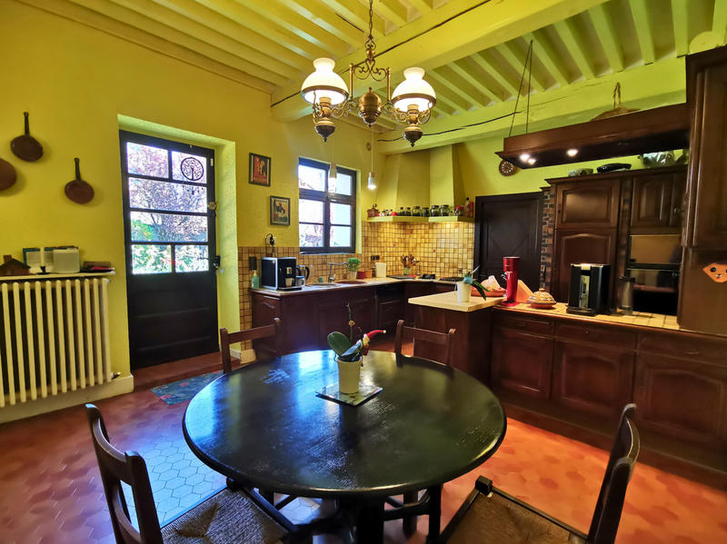 Maison - 293 m² - 7 pièces