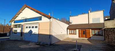 Maison - 291 m² - 4 pièces