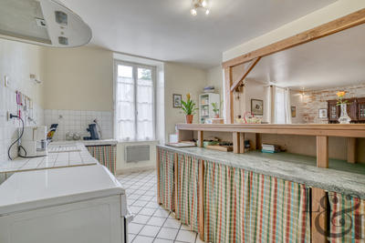 Maison - 105 m² - 4 pièces