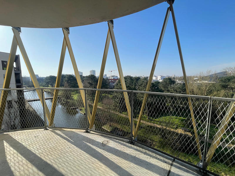 Appartement - 84 m² - 4 pièces