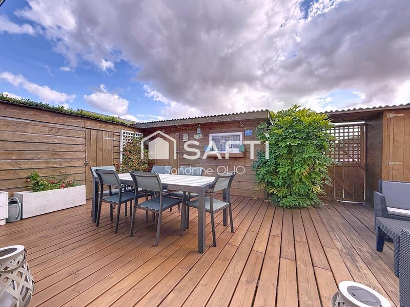 Maison - 181 m² - 8 pièces