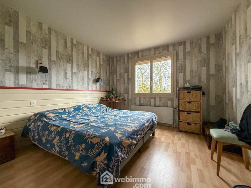 Maison - 94 m² - 5 pièces