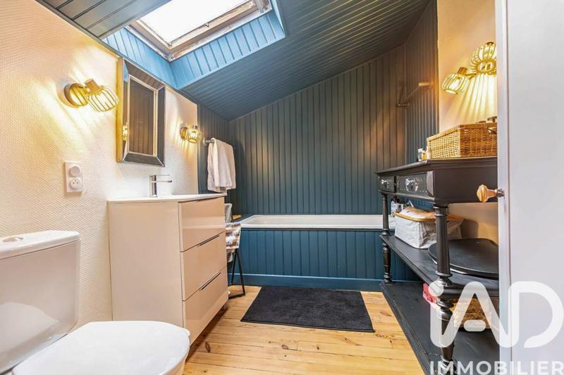 Maison de ville - 130 m² - 7 pièces