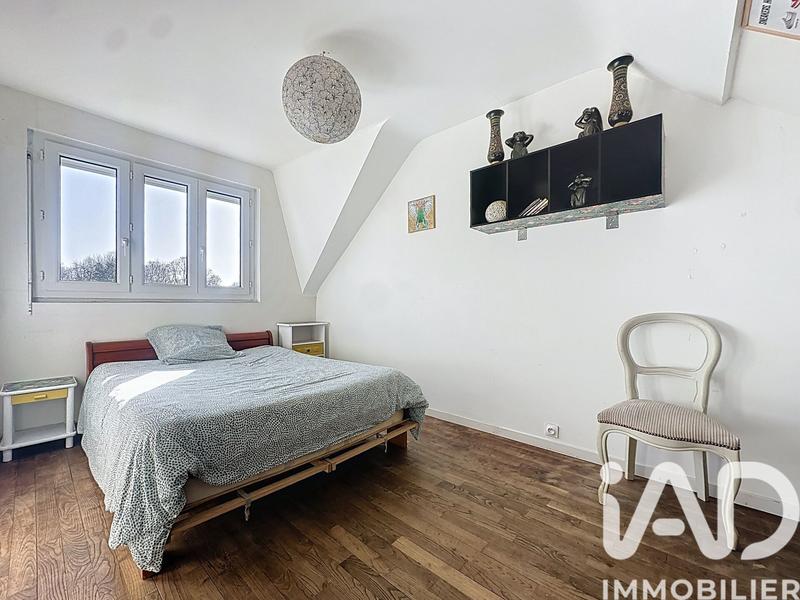 Maison - 80 m² - 5 pièces