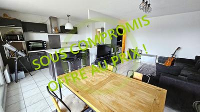 Appartement sur toit - 87 m² - 4 pièces