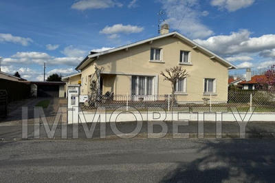 Maison - 140 m² - 5 pièces