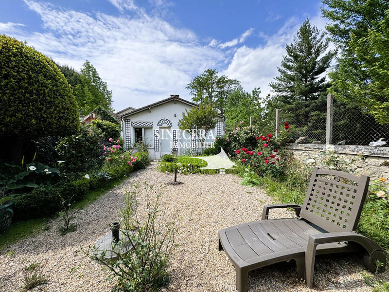 Maison - 163 m² - 7 pièces