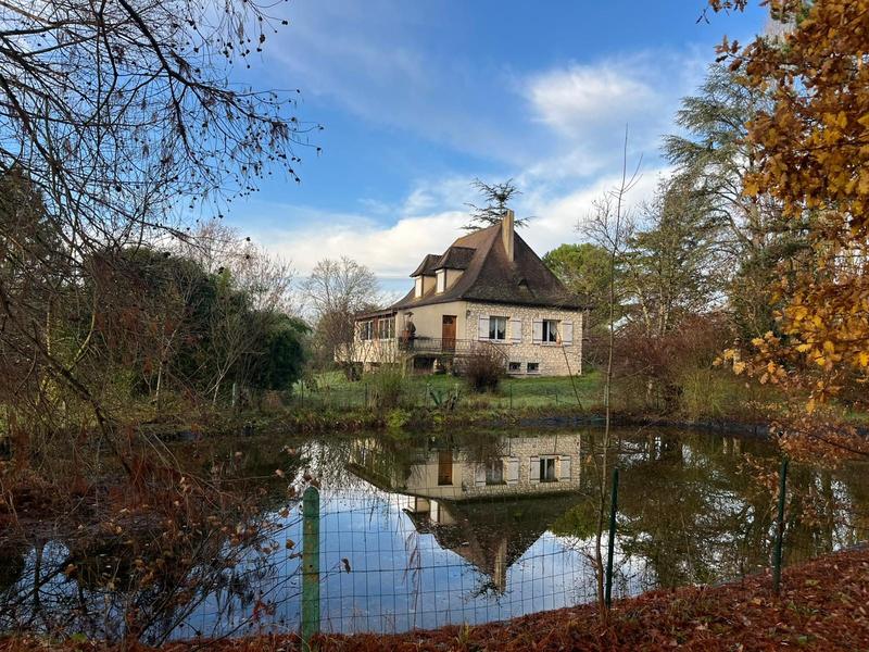 Maison - 178 m² - 6 pièces