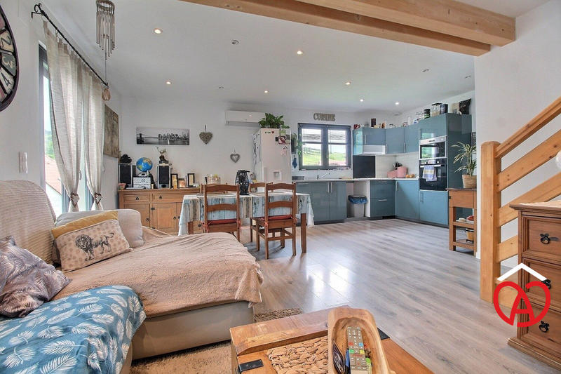 Maison - 106 m² - 5 pièces