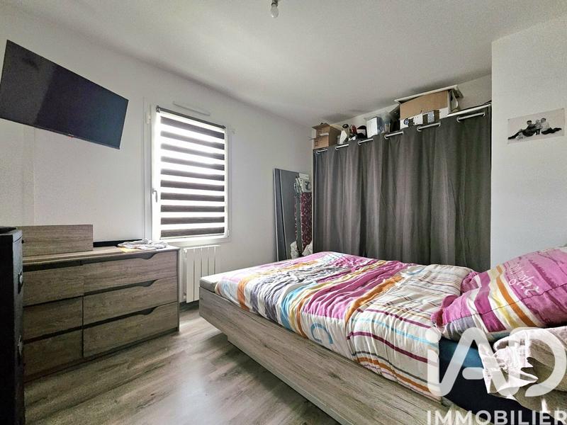 Maison - 93 m² - 5 pièces