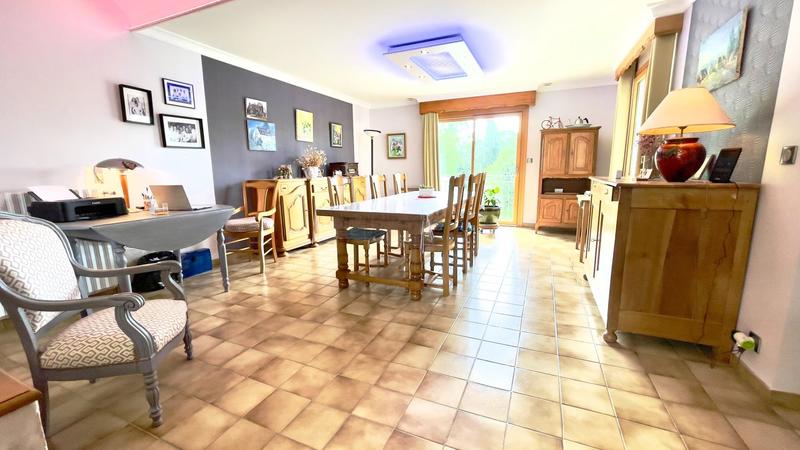 Maison - 127 m² - 5 pièces