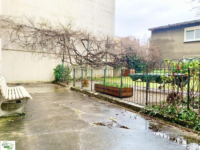 Appartement - 128 m² - 5 pièces