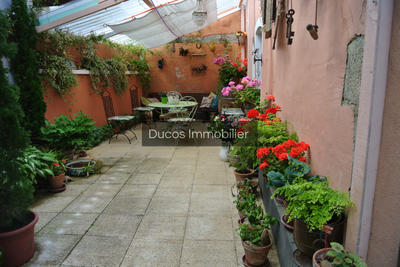 Maison - 210 m² - 9 pièces