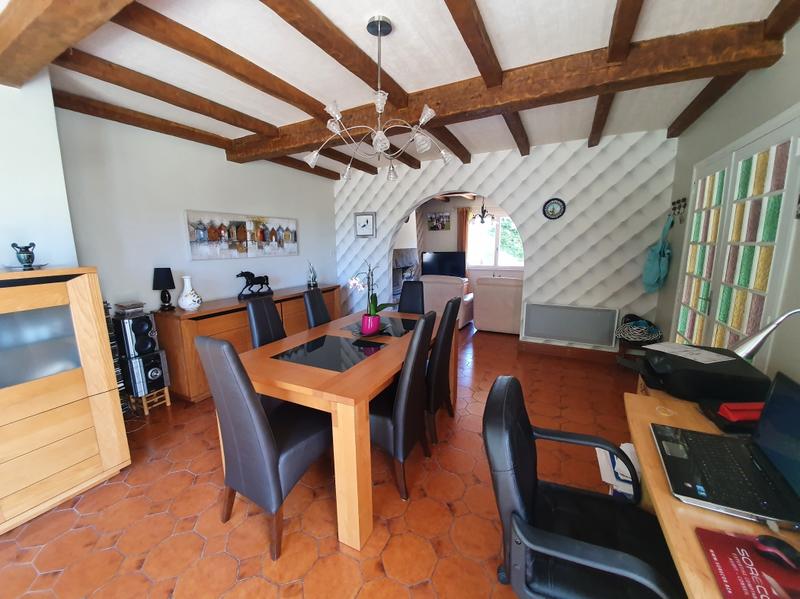 Maison - 165 m² - 10 pièces