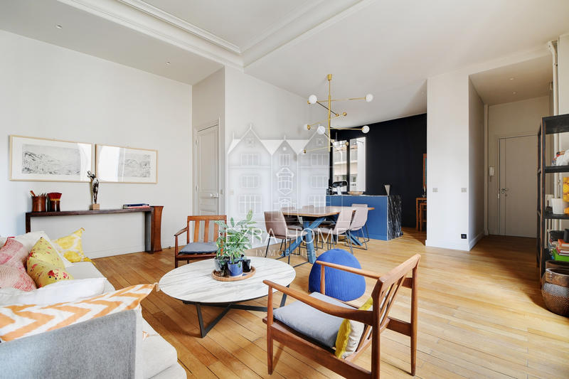 Appartement - 70 m² - 2 pièces