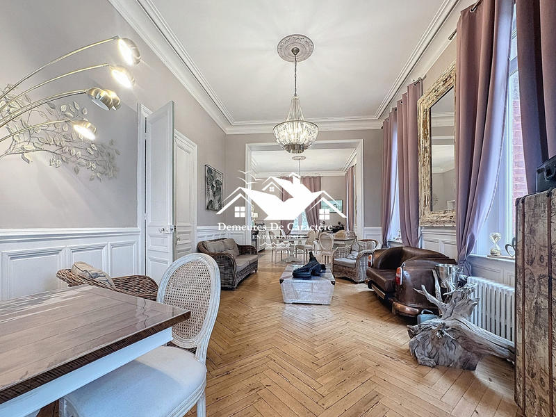 Manoir - 398 m² - 17 pièces