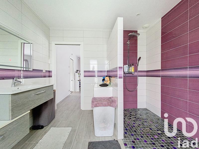 Maison de maîtres - 236 m² - 10 pièces