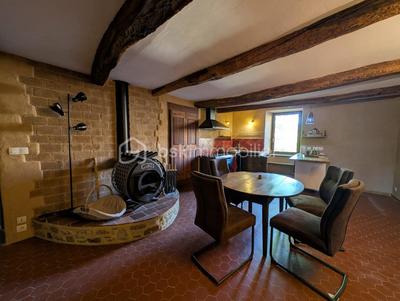 Mas - 352 m² - 6 pièces