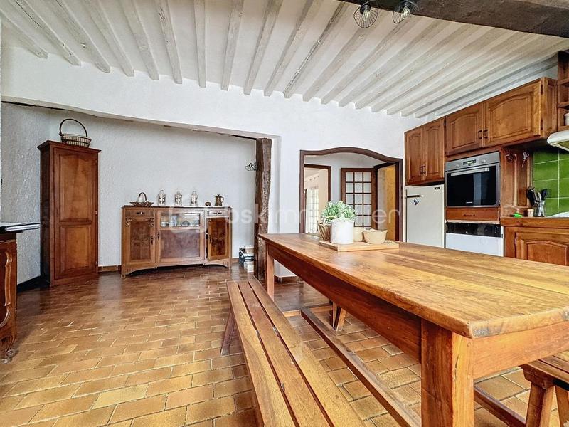 Maison en pierre - 256 m² - 9 pièces