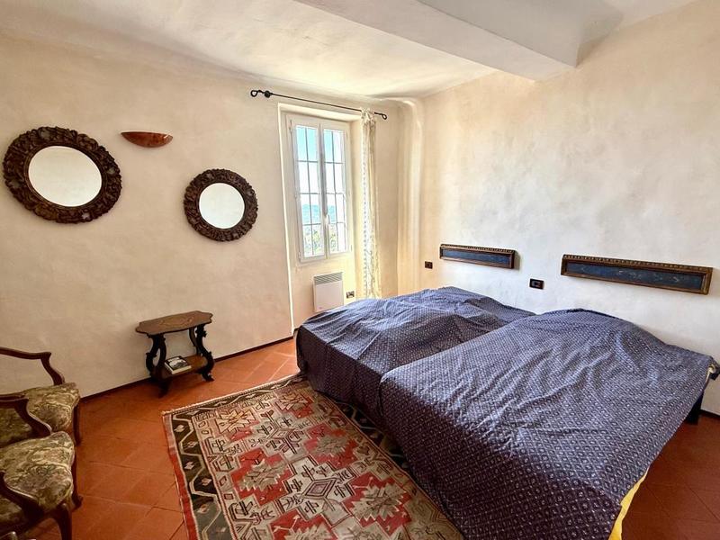 Maison de village - 200 m² - 5 pièces