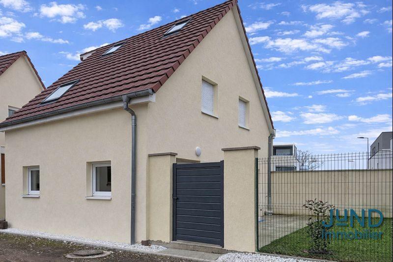 Maison - 86 m² - 4 pièces