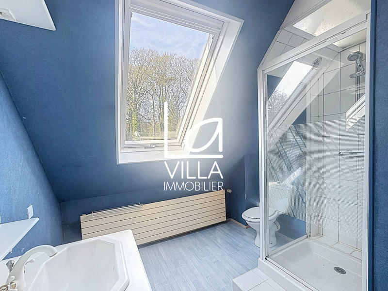 Maison - 111 m² - 6 pièces