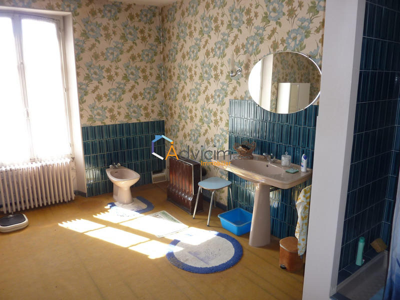 Maison ancienne - 166 m² - 6 pièces