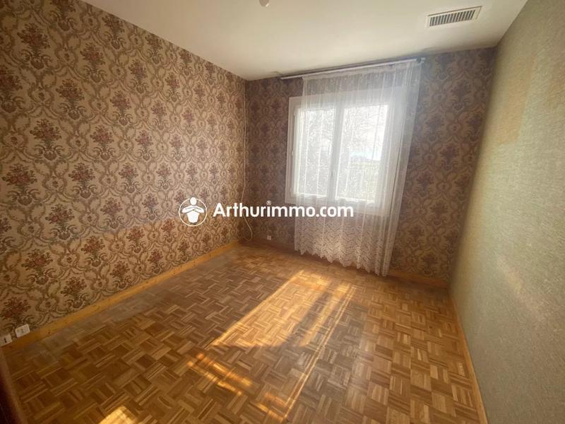 Maison - 102 m² - 5 pièces