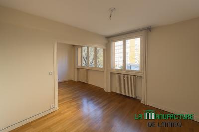 Appartement - 70 m² - 4 pièces