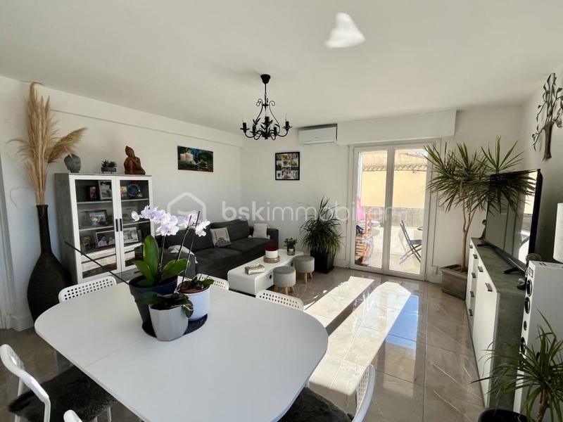 Appartement - 64 m² - 3 pièces