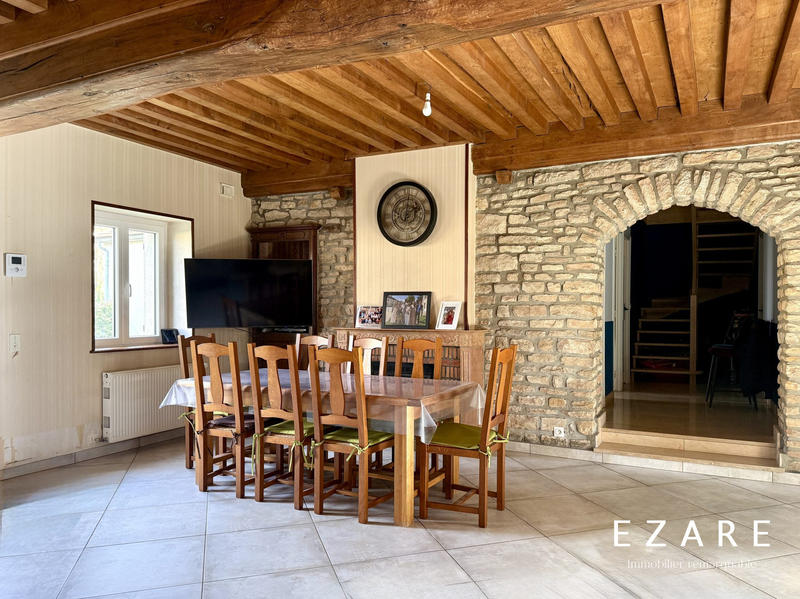 Maison - 309 m² - 14 pièces