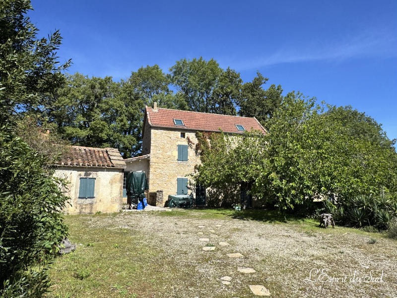 Maison - 161 m² - 7 pièces