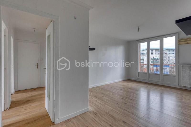 Appartement - 66 m² - 4 pièces