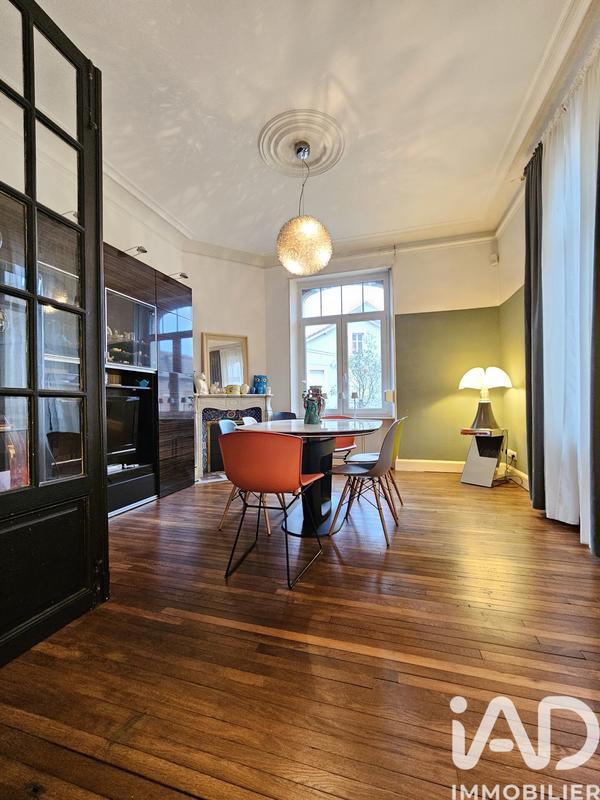 Maison de ville - 222 m² - 7 pièces