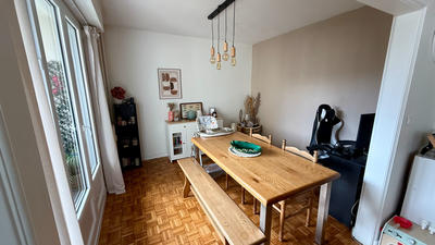 Appartement - 79 m² - 4 pièces