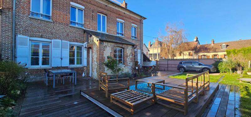 Maison de maîtres - 181 m² - 7 pièces