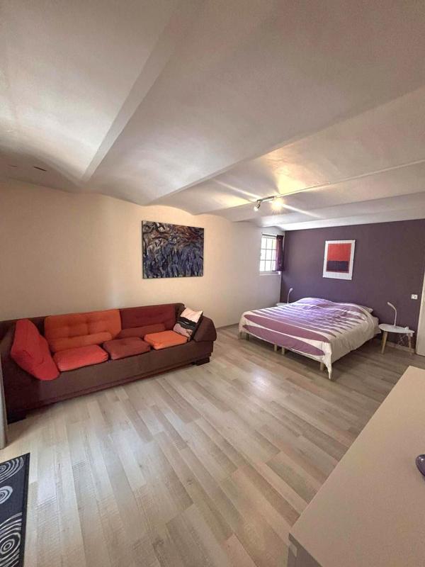 Maison - 182 m² - 6 pièces