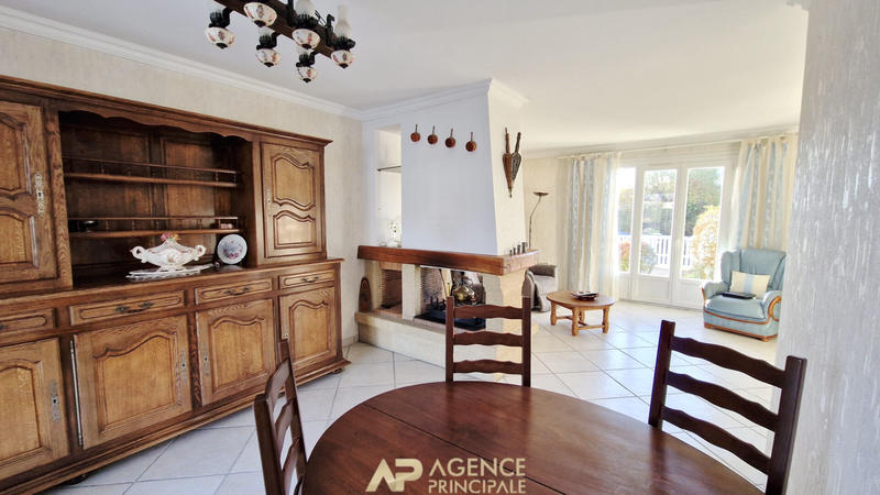 Maison - 145 m² - 6 pièces