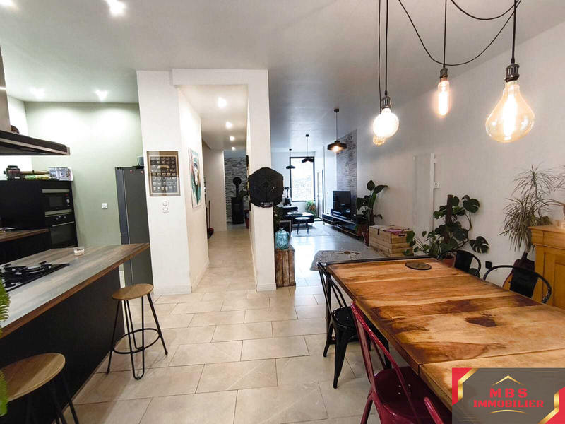 Maison de village - 184 m² - 5 pièces