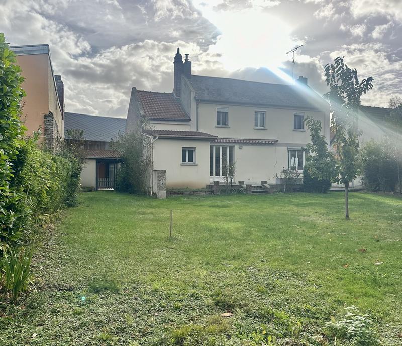 Maison - 115 m² - 6 pièces