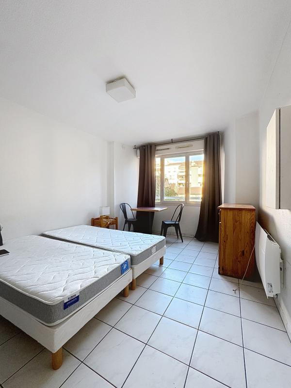 Studio - 22 m² - 2 pièces