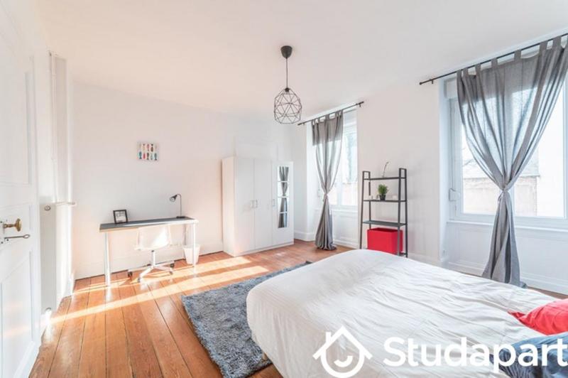 Chambre - 20 m² - 1 pièce