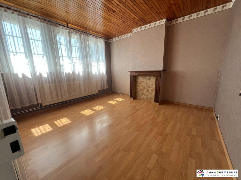 Maison - 82 m² - 6 pièces