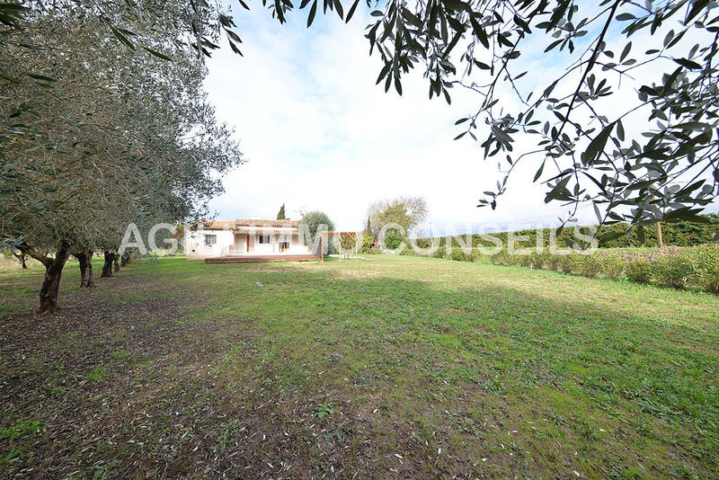 Villa - 111 m² - 3 pièces